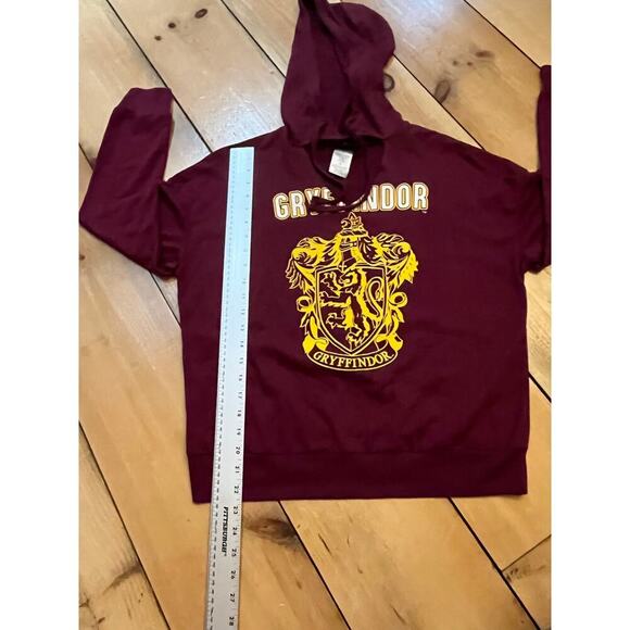 Harry Potter Gryffindor hooded Long sleeve shirt/pullover.V-neck.Juniors M (7/9) - Picture 8 of 8